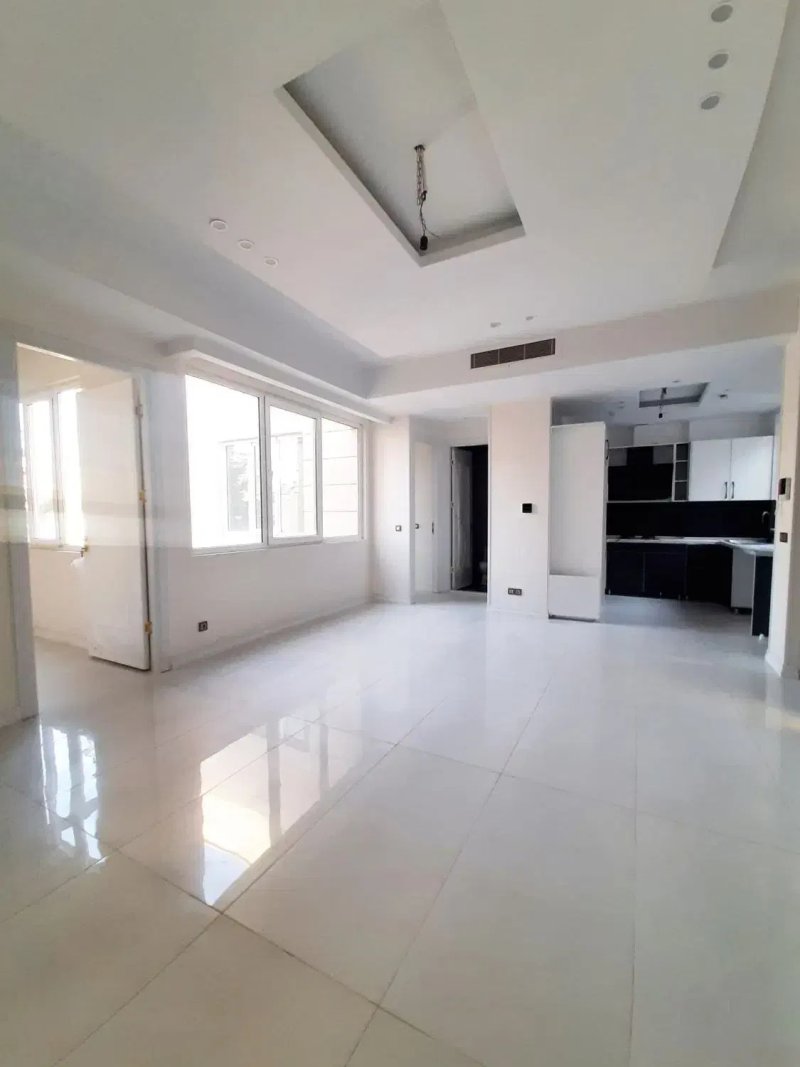 آپارتمان 92 متری دو خوابه در جردن تهران13266115659