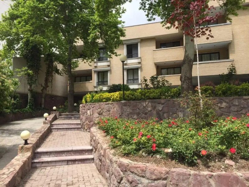 اداری 800 متری چهارخوابه در جردن تهران13266215664