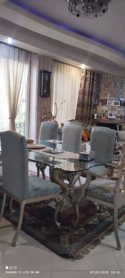 آپارتمان 145 متری سه خوابه در جردن تهران