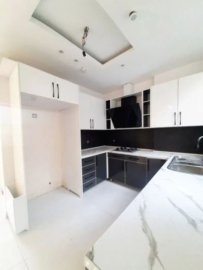 آپارتمان 92 متری دو خوابه در جردن تهران