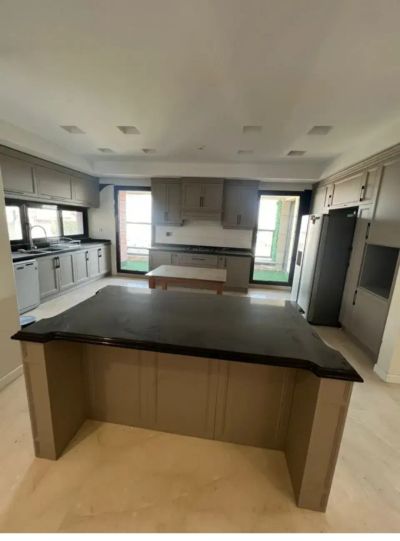 آپارتمان 260 متری سه خوابه در فرشته تهران