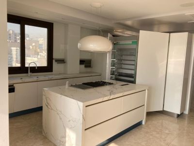 آپارتمان 380 متری چهارخوابه در محمودی تهران