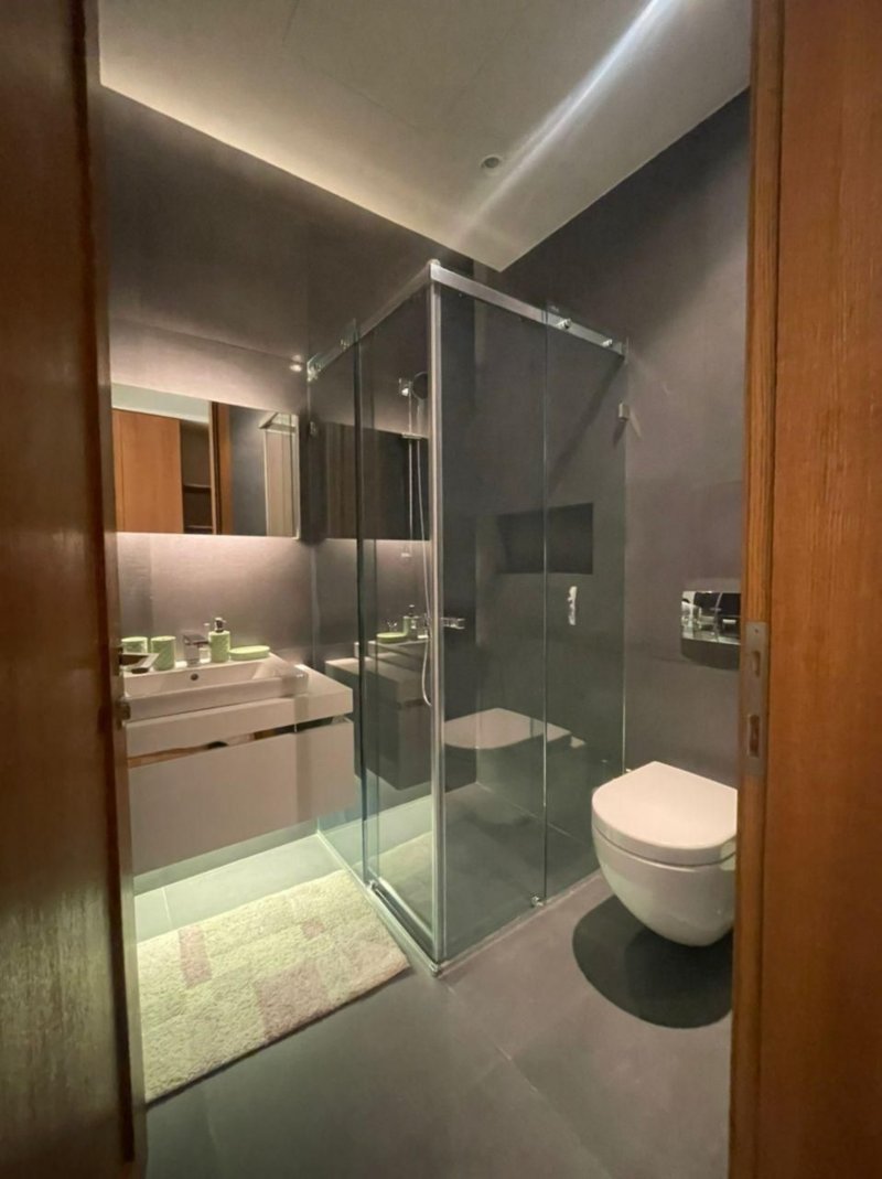 آپارتمان 282 متری سه خوابه در محمودی تهران13270815770