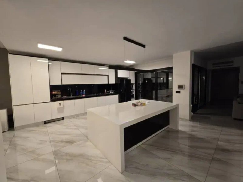 خانه 130 متری دو خوابه در ولنجک تهران13270715774