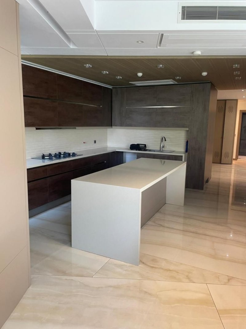 آپارتمان 260 متری سه خوابه در محمودی تهران13271515807