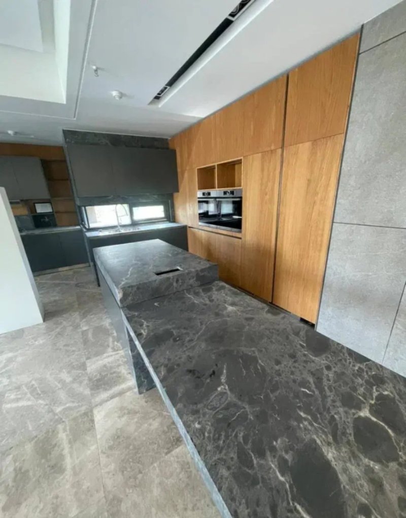 آپارتمان 230 متری سه خوابه در فرشته تهران13271415802