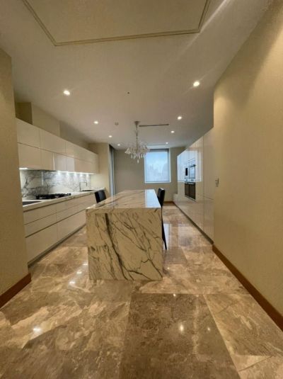 آپارتمان 282 متری سه خوابه در محمودی تهران