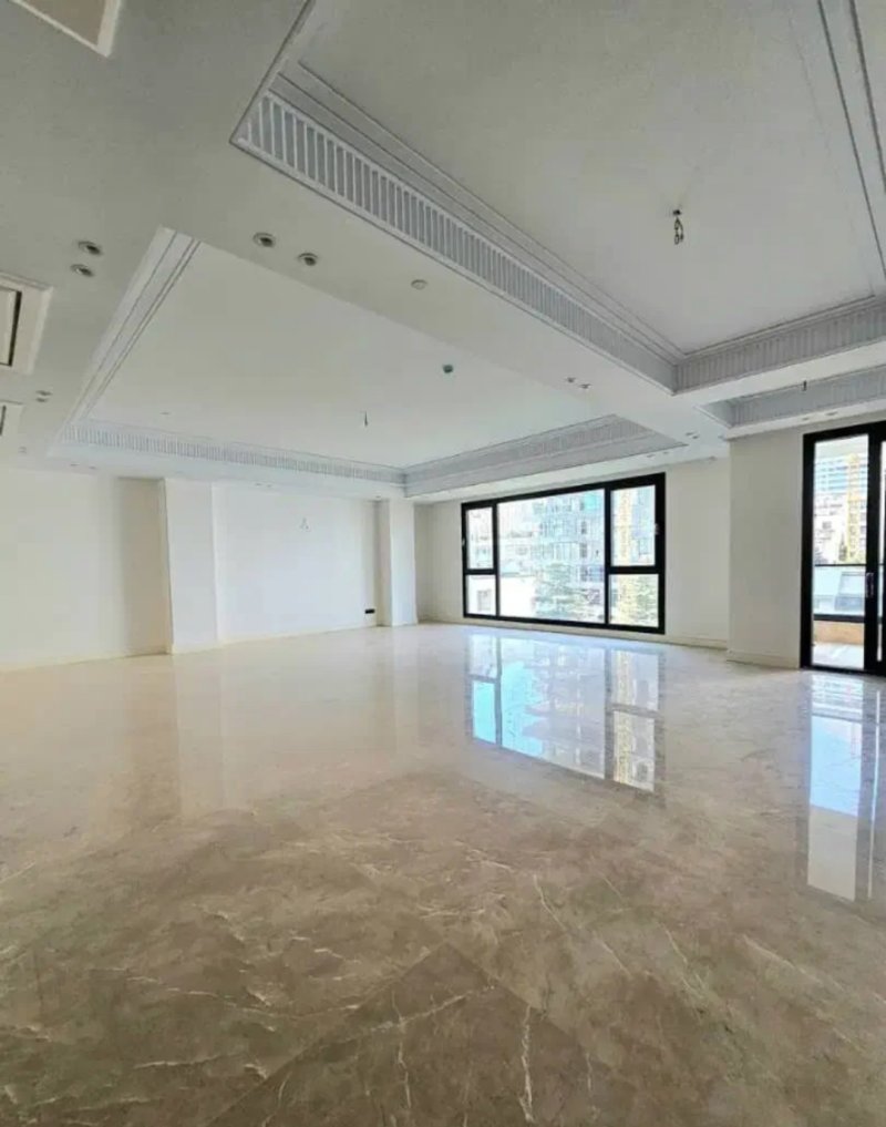 آپارتمان 270 متری سه خوابه در خیابان فرشته تهران13270615758