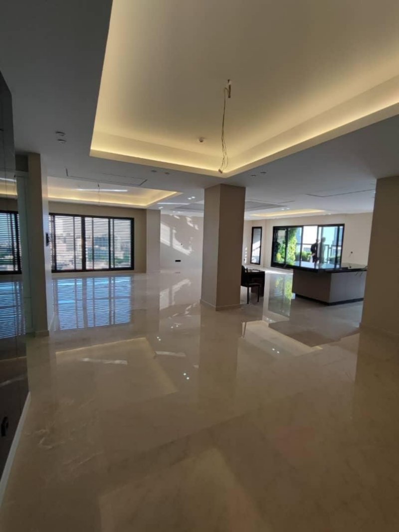 آپارتمان 290 متری سه خوابه در الهیه تهران13274615844