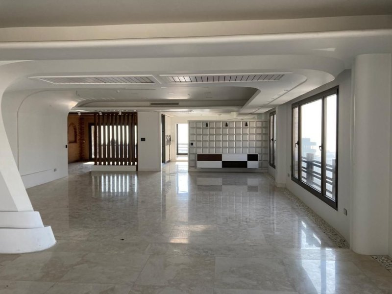 آپارتمان 380 متری چهارخوابه در محمودی تهران13275215848