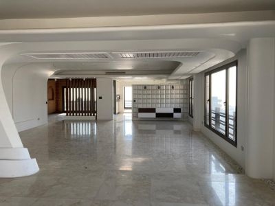 آپارتمان 380 متری چهارخوابه در محمودی تهران