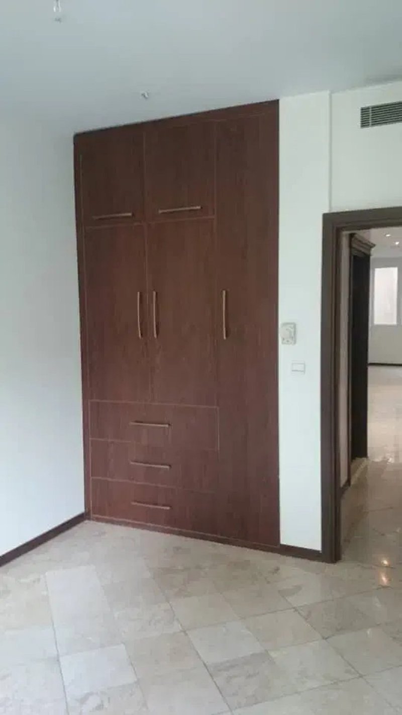 اداری 92 متری دو خوابه در جردن تهران13277015867