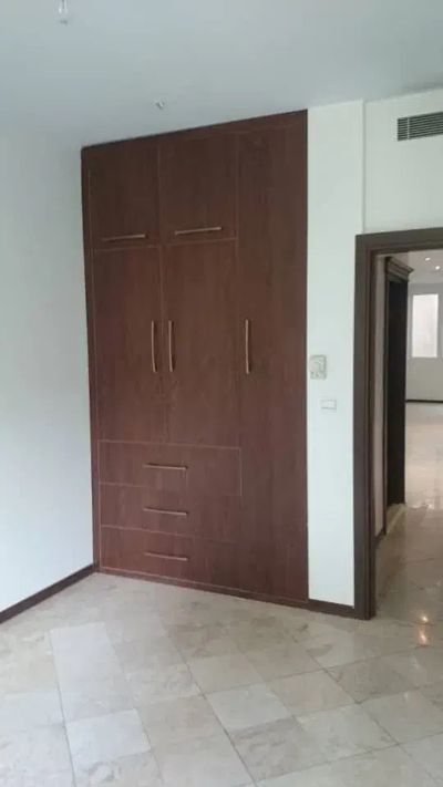 اداری 92 متری دو خوابه در جردن تهران