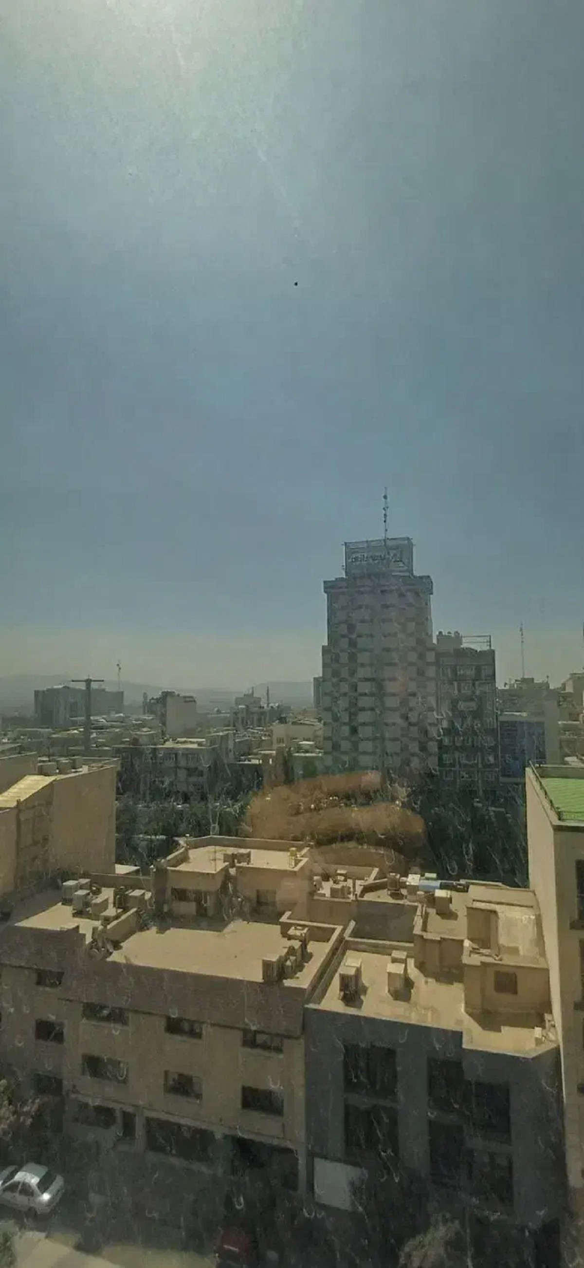 آپارتمان 180 متری سه خوابه در گاندی تهران 1