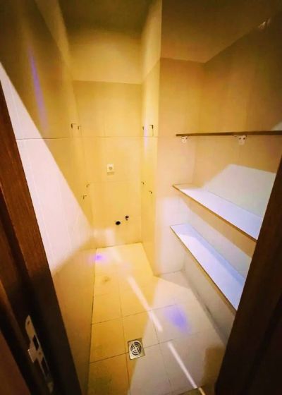 آپارتمان 182 متری سه خوابه در ولنجک تهران