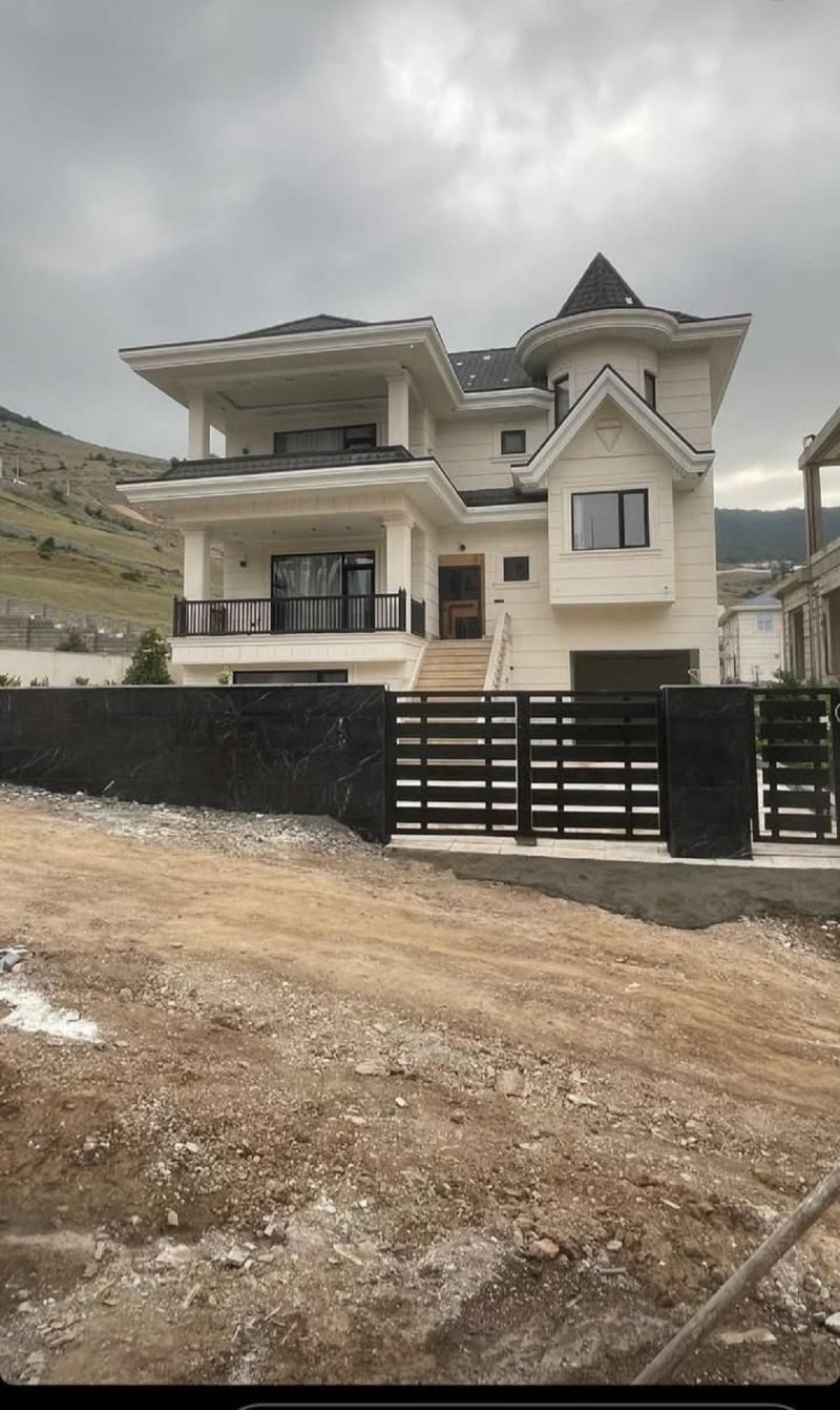 ویلا 450 متری چهارخوابه در کلاردشت13290016111