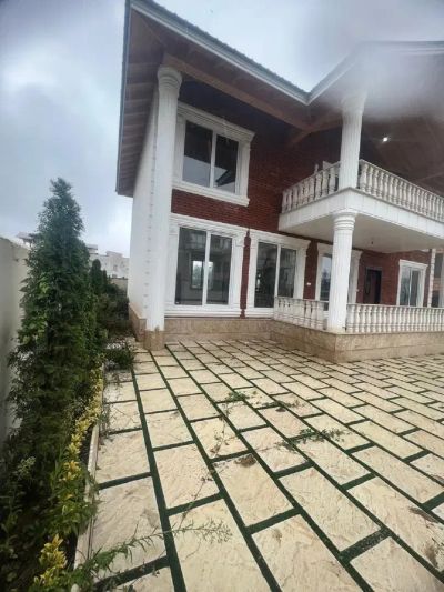 ویلا 250 متری چهارخوابه در کلاردشت