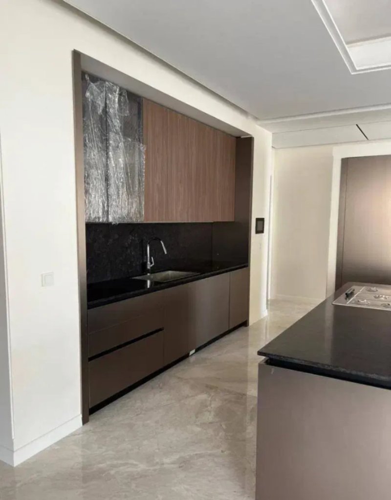 آپارتمان 300 متری سه خوابه در الهیه تهران13287616052