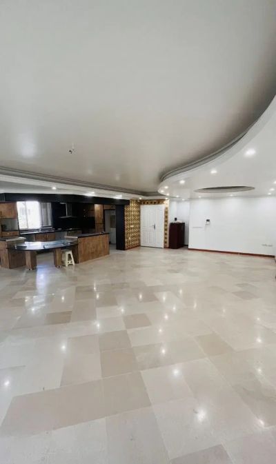 آپارتمان 200 متری سه خوابه در تهرانپارس تهران