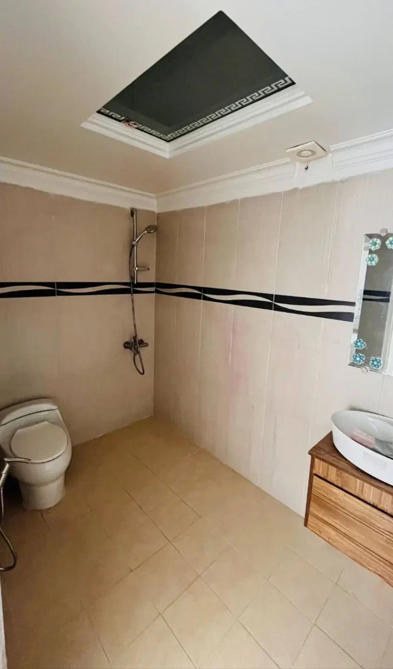 آپارتمان 200 متری سه خوابه در تهرانپارس تهران13300416308