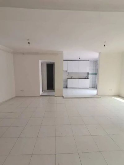 آپارتمان 82 متری دو خوابه در چاله باغ گرگان