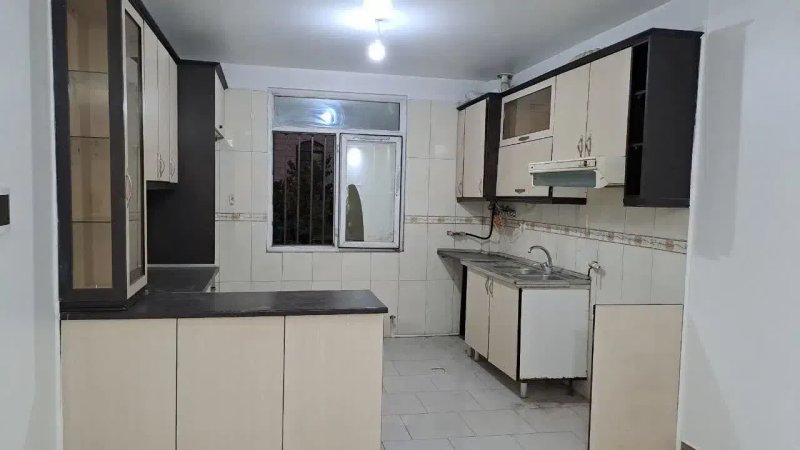 آپارتمان 72 متری دو خوابه در افسریه جنوبی تهران13301616335