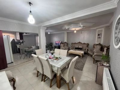 آپارتمان 102 متری دو خوابه در کوی بهاران گرگان