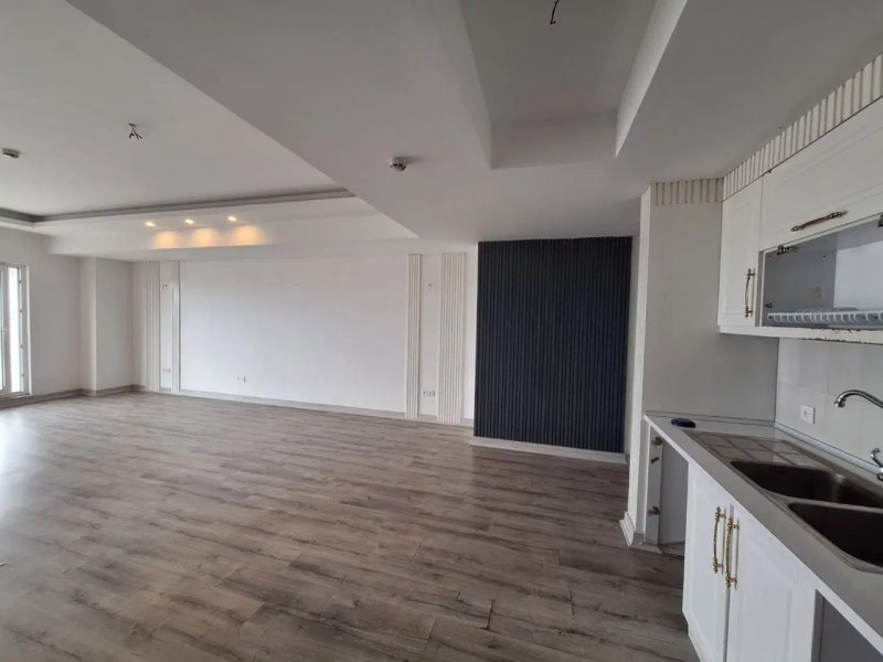 ویلا 140 متری دو خوابه در نخست وزیری بابلسر13324316805