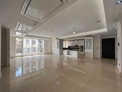 آپارتمان 170 متری سه خوابه در هروی تهران