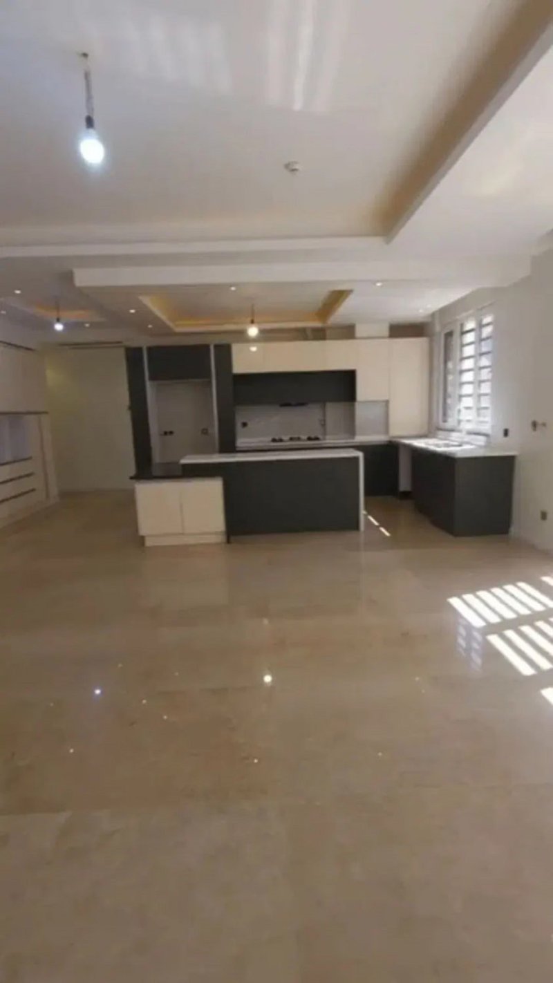 خانه 150 متری سه خوابه در سعادت آباد تهران13327316947