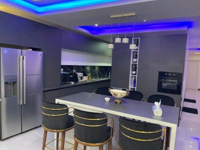 آپارتمان 163 متری سه خوابه در نخست وزیری بابلسر