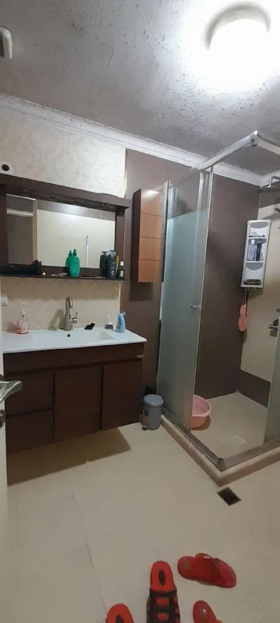 خانه 150 متری سه خوابه در سعادت آباد تهران