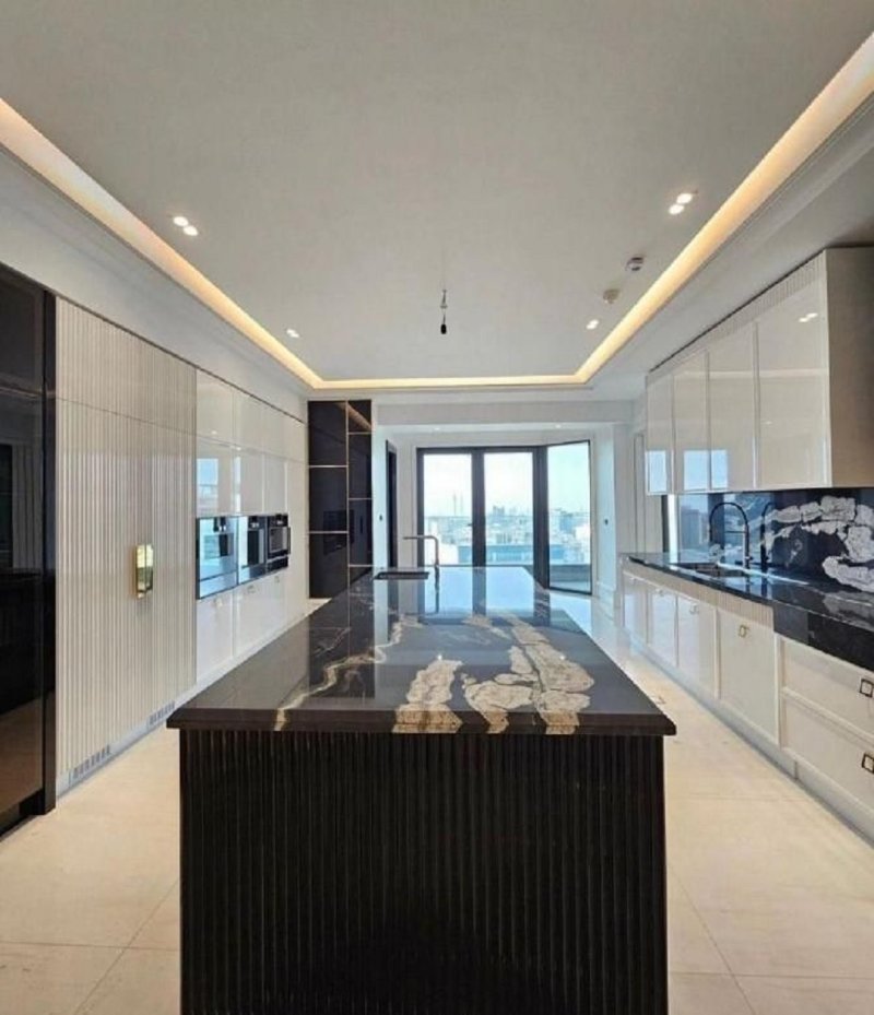 آپارتمان 145 متری سه خوابه در سعادت آباد تهران13325416890