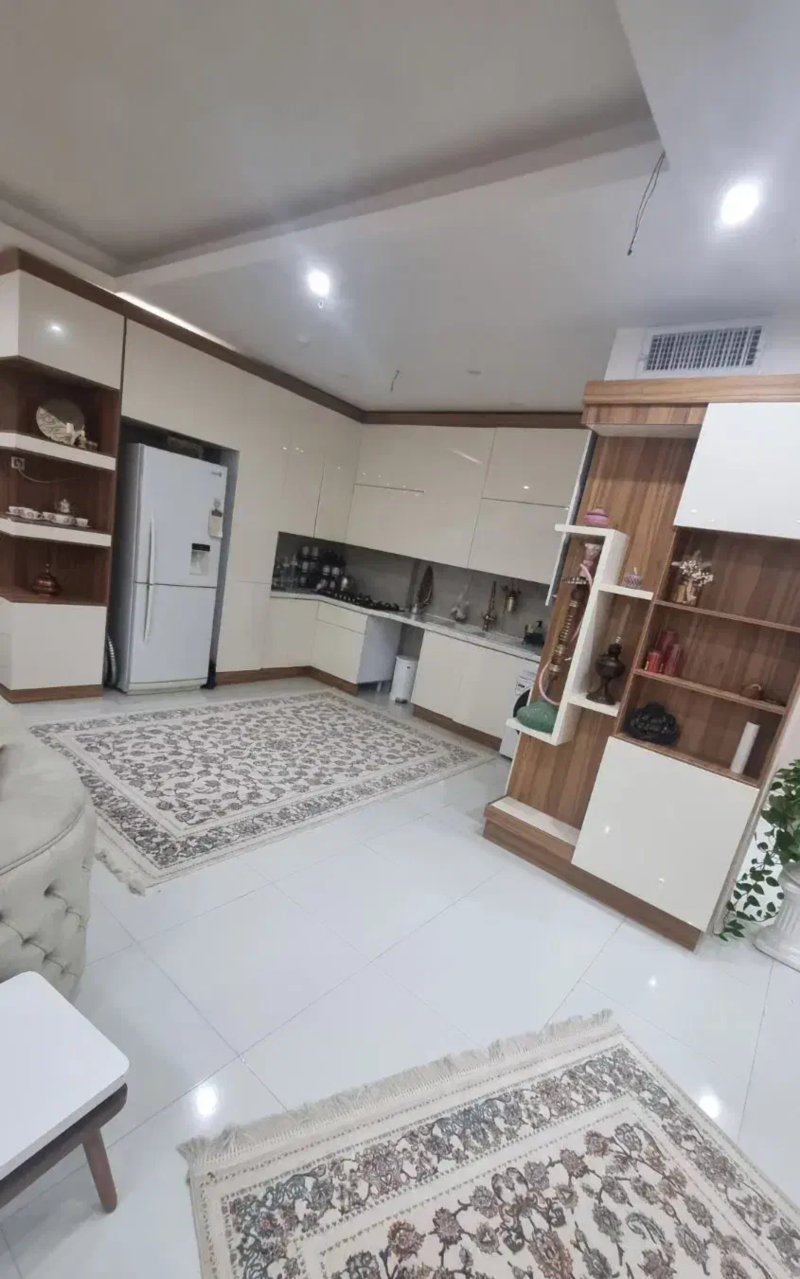 آپارتمان 123 متری دو خوابه در شهرک وحدت فردیس13333917115