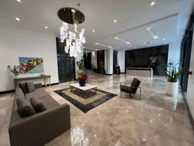 آپارتمان 300 متری چهارخوابه در سعادت آباد تهران