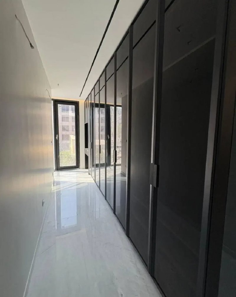 آپارتمان 210 متری سه خوابه در سعادت آباد تهران13335517154