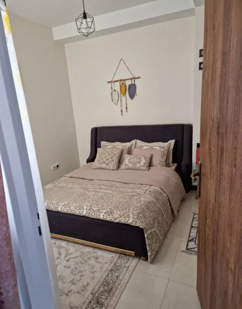 آپارتمان 98 متری دو خوابه در شهرک وحدت فردیس13333717108