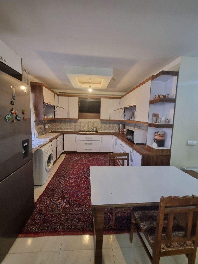 آپارتمان 125 متری سه خوابه در شهرک وحدت فردیس13329616985