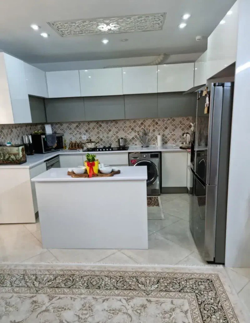 آپارتمان 98 متری دو خوابه در شهرک وحدت فردیس13333717107