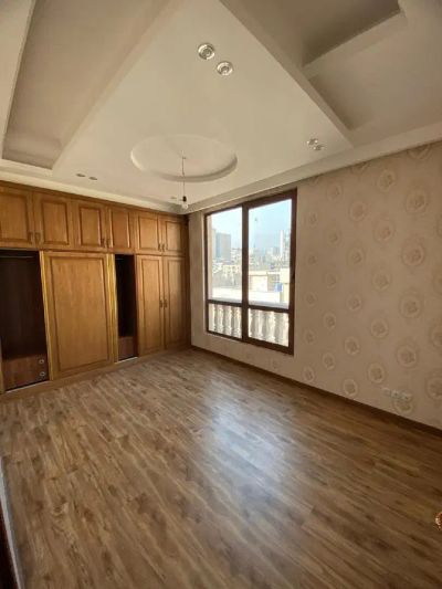 آپارتمان 200 متری سه خوابه در میدان کاج تهران