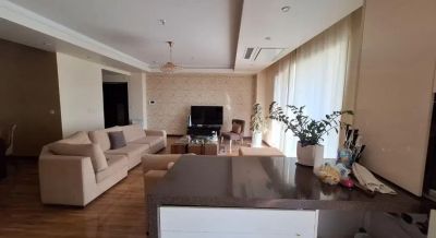 آپارتمان 185 متری سه خوابه در سعادت آباد تهران