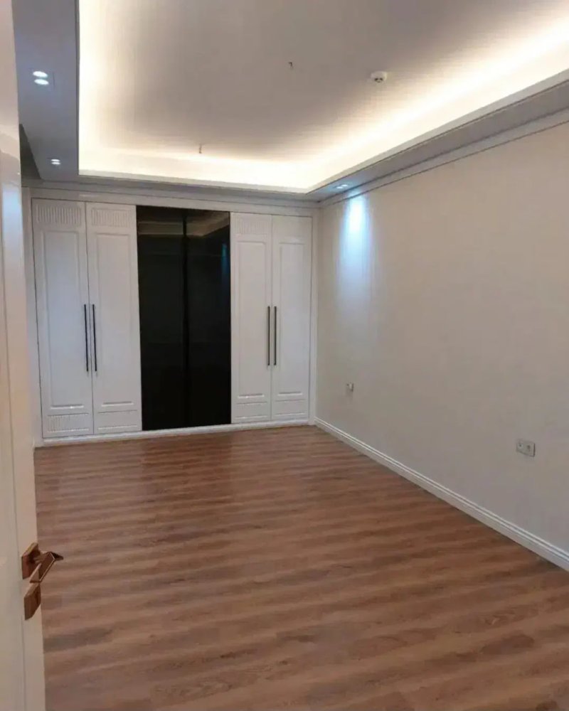 آپارتمان 146 متری سه خوابه در سعادت آباد تهران13335917162