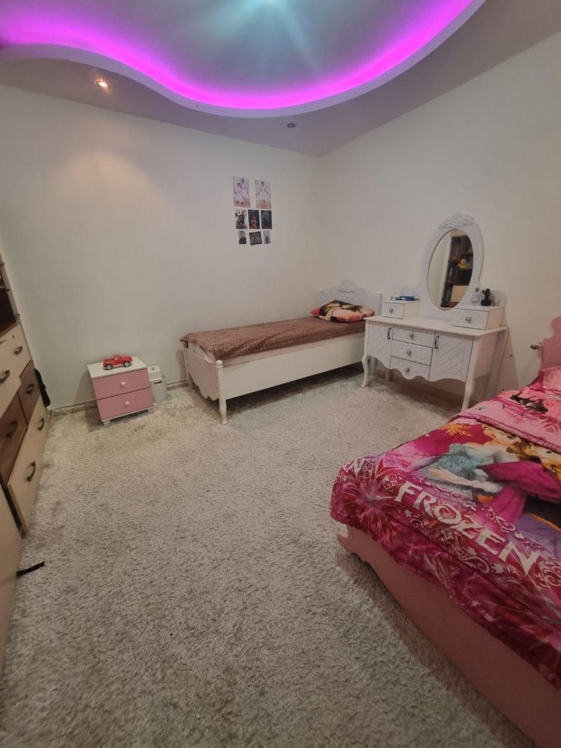 آپارتمان 215 متری سه خوابه در شهرک وحدت فردیس13333617100