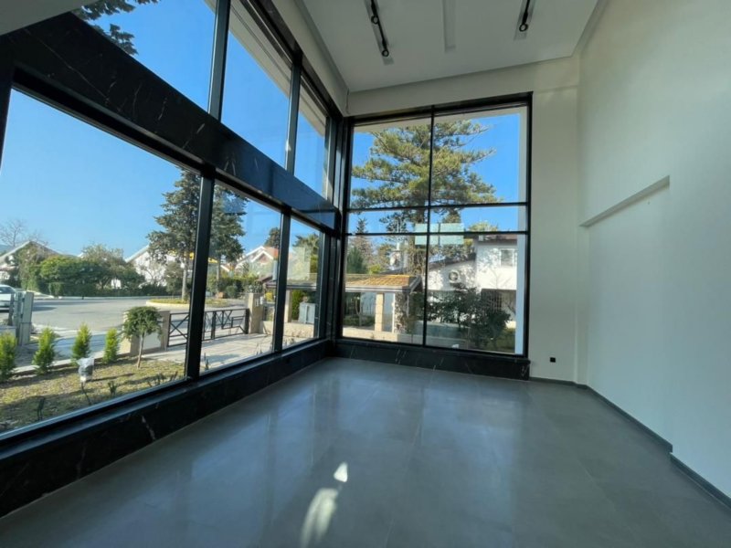 ویلا 600 متری پنج خوابه در دریاکنار بابلسر13338817198