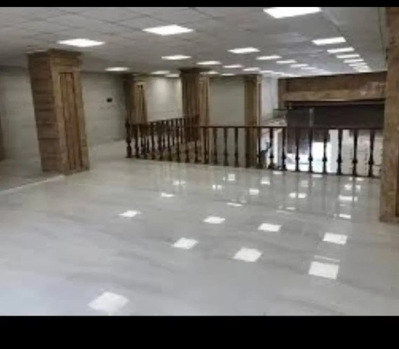 تجاری 200 متری در بلوار سعادت آباد تهران13339717201