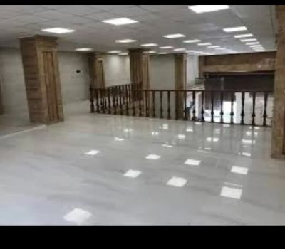 تجاری 200 متری در بلوار سعادت آباد تهران
