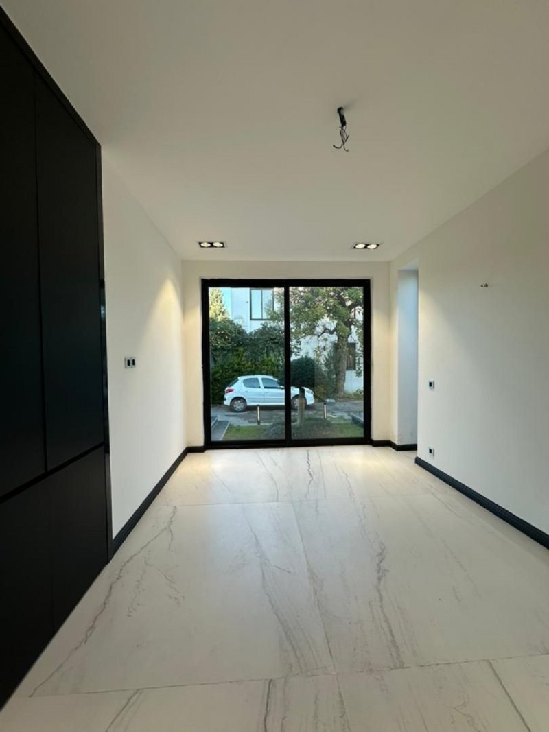 ویلا 160 متری دو خوابه در دریاکنار بابلسر13343617253