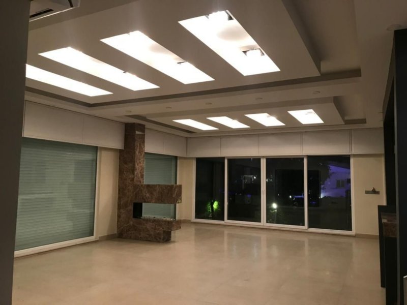 ویلا 600 متری پنج خوابه در دریاکنار بابلسر13338817197