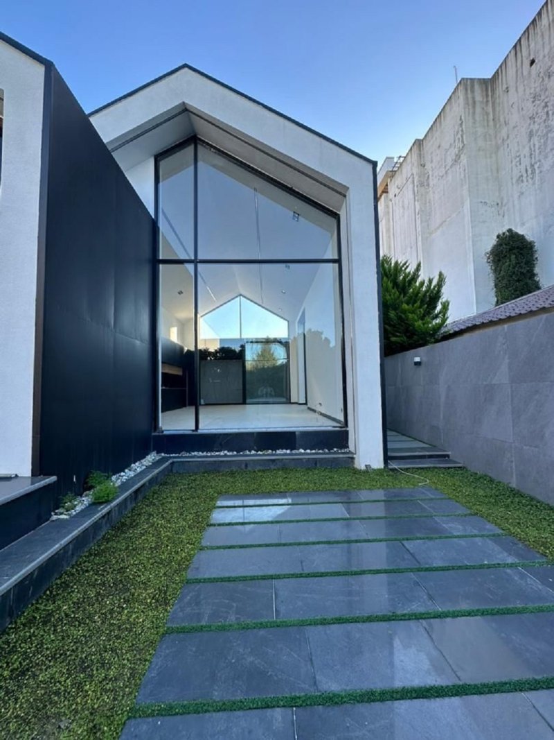 ویلا 160 متری دو خوابه در دریاکنار بابلسر13343617251