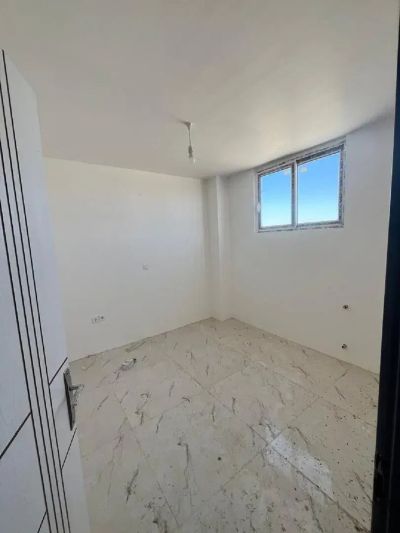 آپارتمان 65 متری دو خوابه در اردیبهشت بهارستان